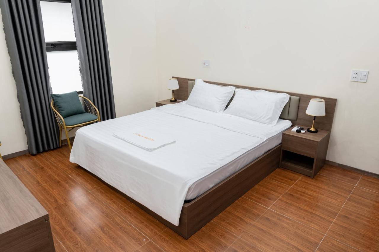 Odyssey Hostel, Tours & Motorbikes Rental Hà Giang Zewnętrze zdjęcie